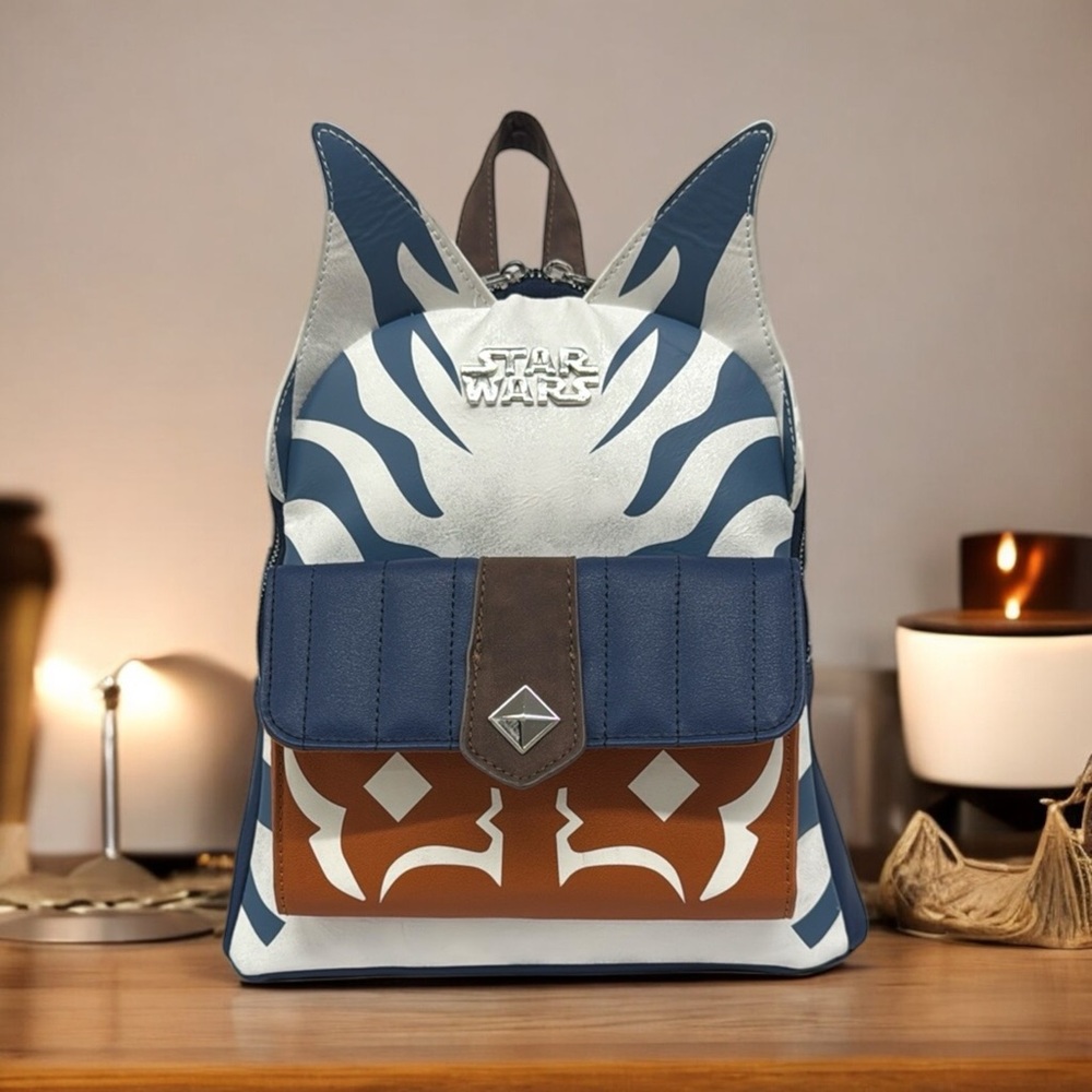 NWOT Star Wars Bioworld Mandalorian Ahsoka Tano Cosplay Mini Backpack Carry Bag